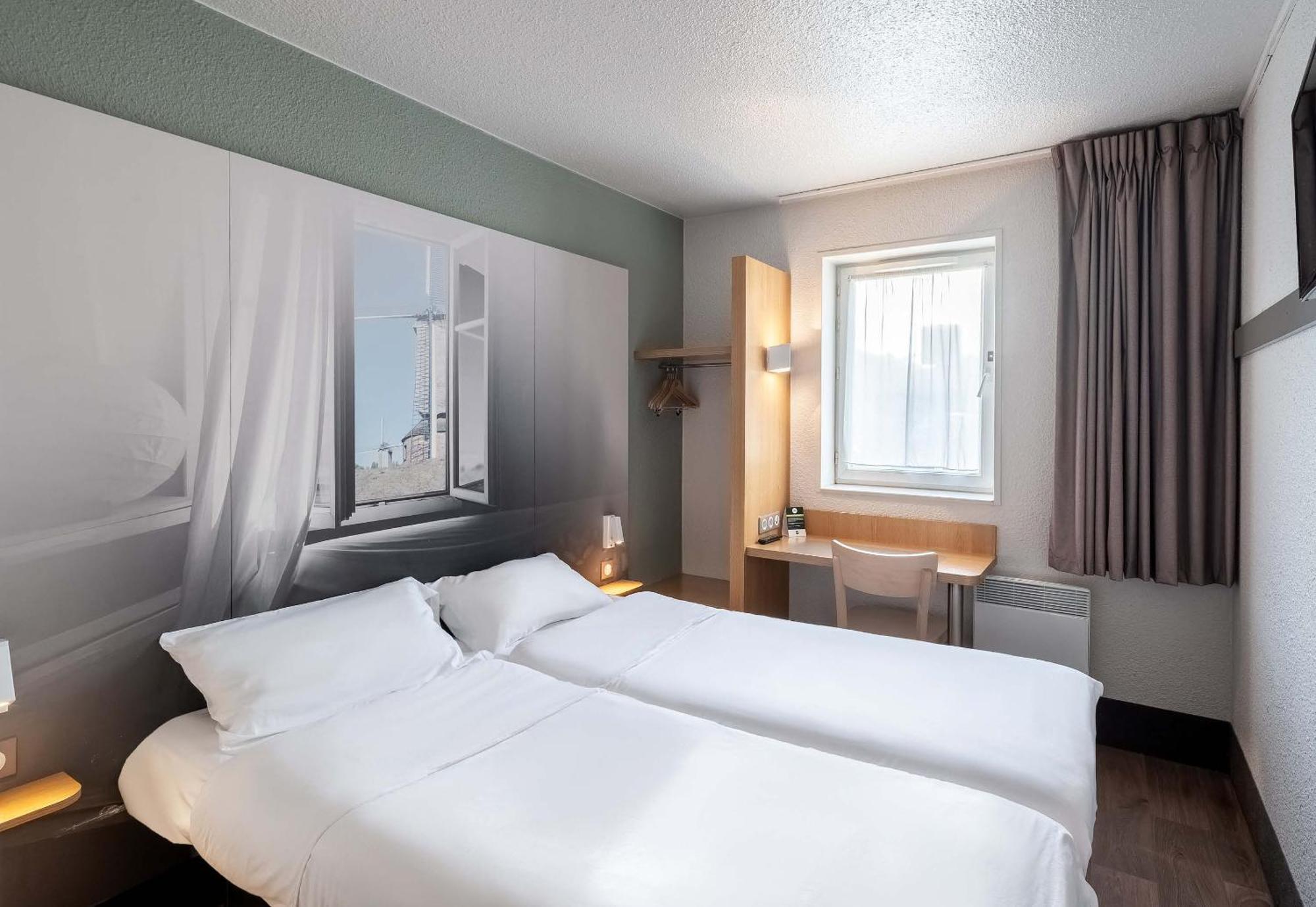 B&B Hotel Lille Lezennes Stade Pierre Mauroy エクステリア 写真