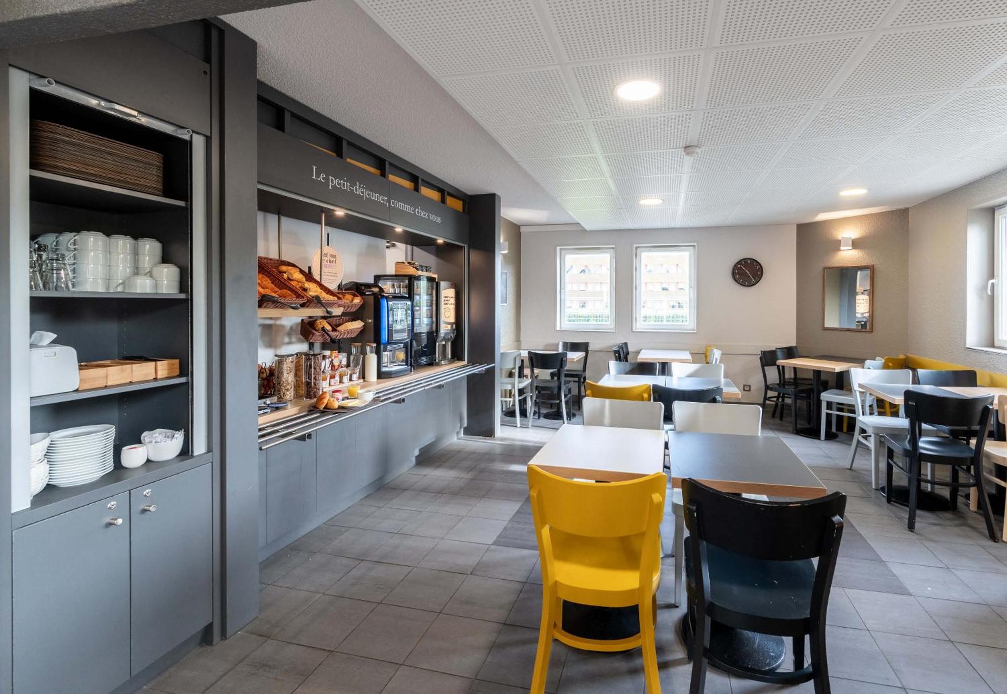 B&B Hotel Lille Lezennes Stade Pierre Mauroy エクステリア 写真