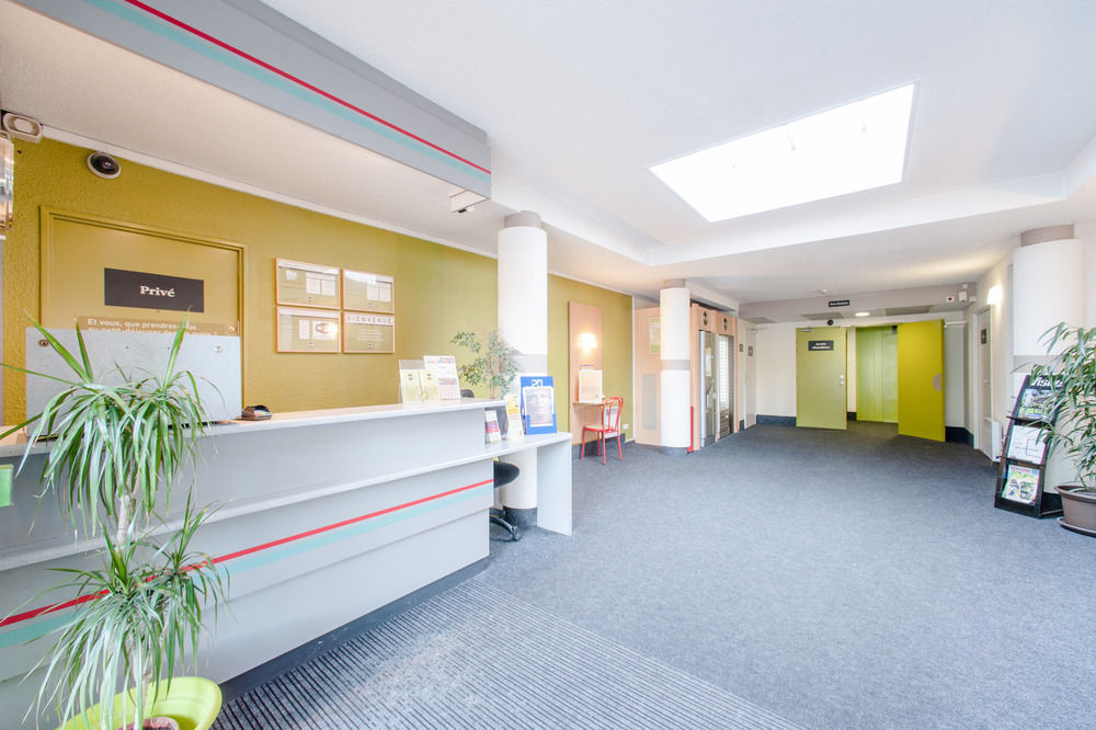 B&B Hotel Lille Lezennes Stade Pierre Mauroy エクステリア 写真
