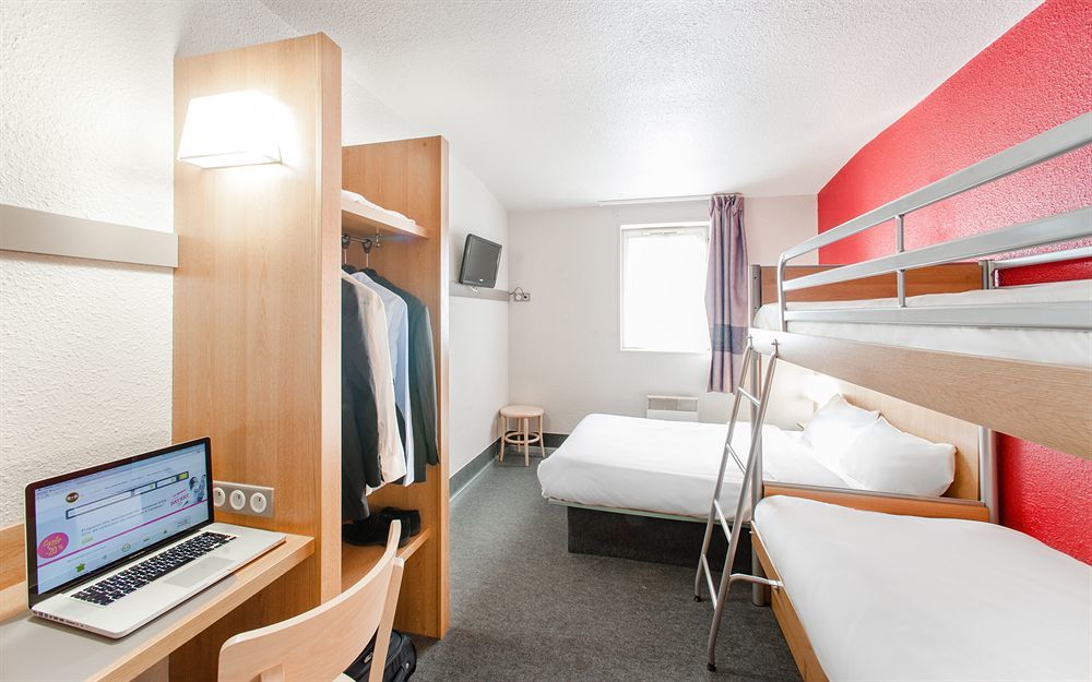 B&B Hotel Lille Lezennes Stade Pierre Mauroy エクステリア 写真