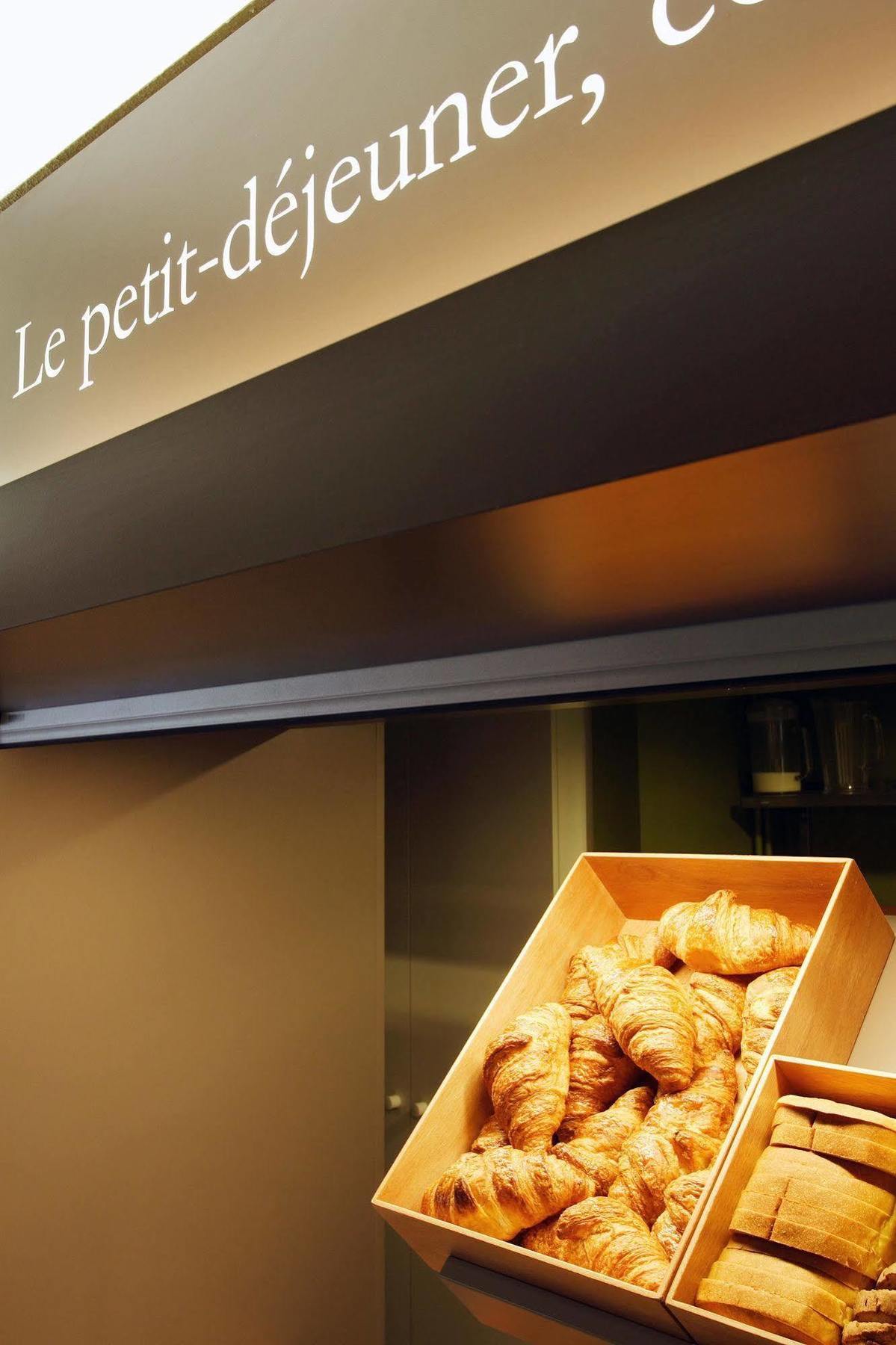 B&B Hotel Lille Lezennes Stade Pierre Mauroy エクステリア 写真
